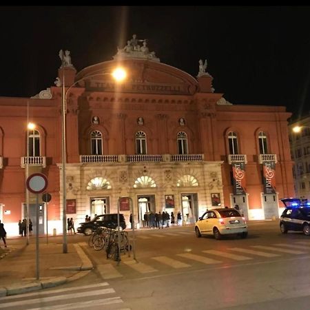 Lc Luxury Apartment Bari Kültér fotó