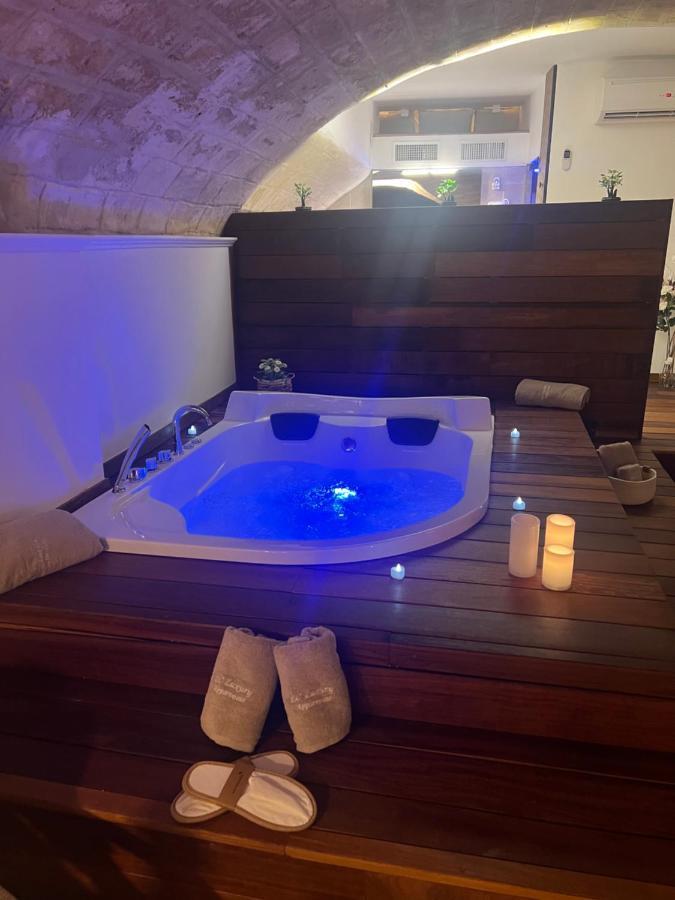 Lc Luxury Apartment Bari Kültér fotó