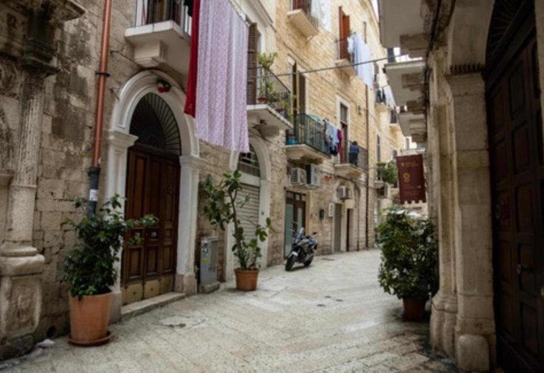 Lc Luxury Apartment Bari Kültér fotó