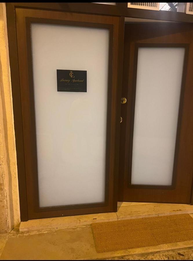 Lc Luxury Apartment Bari Kültér fotó