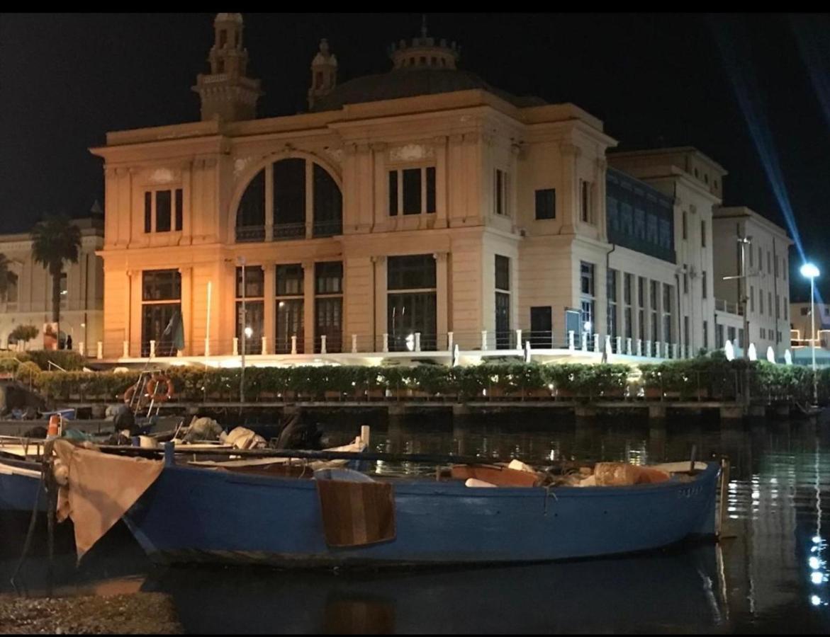 Lc Luxury Apartment Bari Kültér fotó